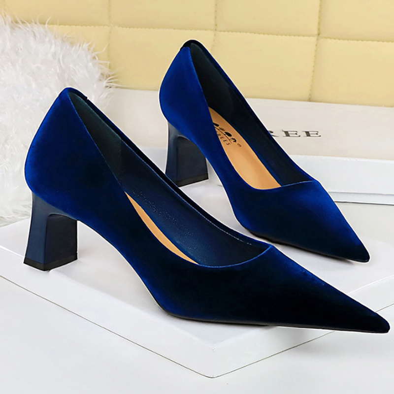 Women'S Shoes Navy Blue - Damskie aksamitne czółenka New Glam na