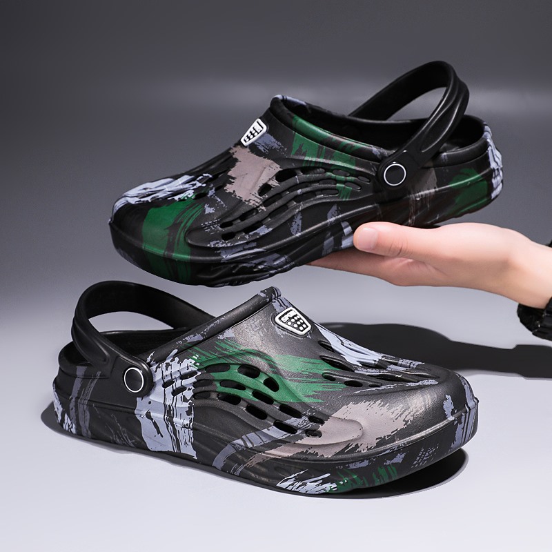 Croc Style Clog - Męskie letnie sandały w kamuflażu Graffiti