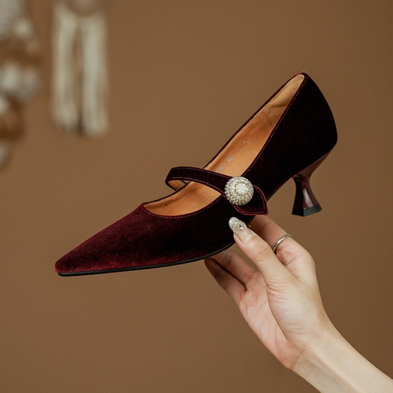 Czerwone szpilki Mary Jane z o – Shoes Women Pumps recenzja i cena