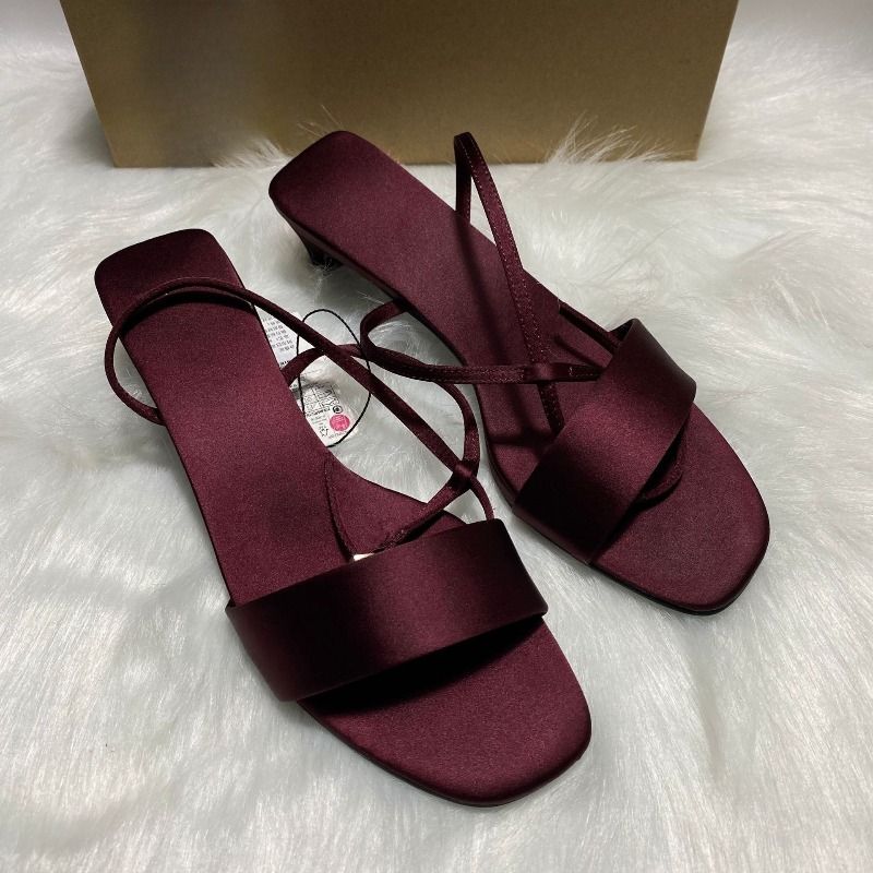Luksusowe satynowe sandały dam – Women Shoes Brands recenzja i cena