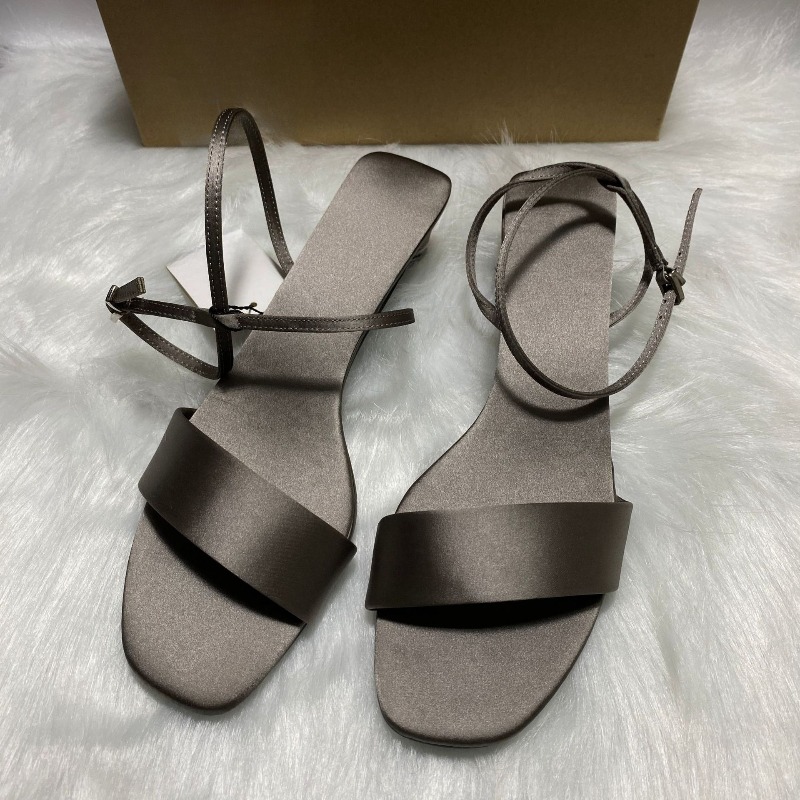 Luksusowe satynowe sandały dam – Women Shoes Brands recenzja i cena